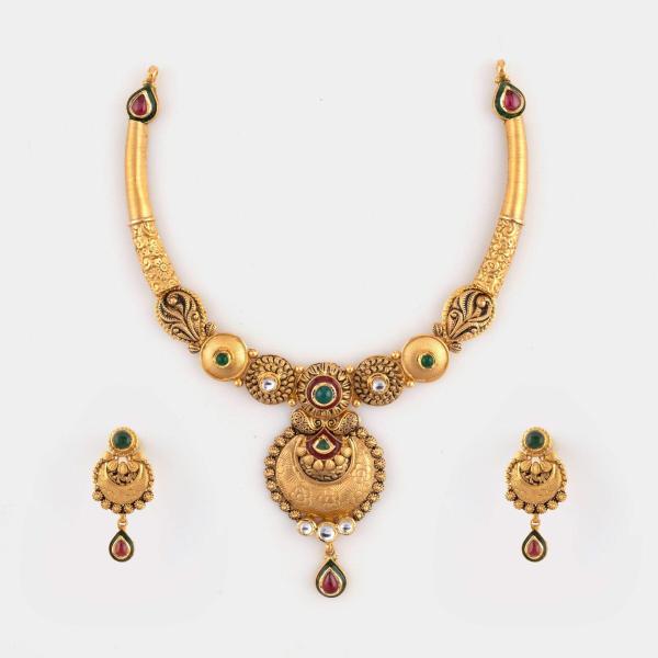 Antique Gold Necklace with Amazing Kundan work for Ladies 