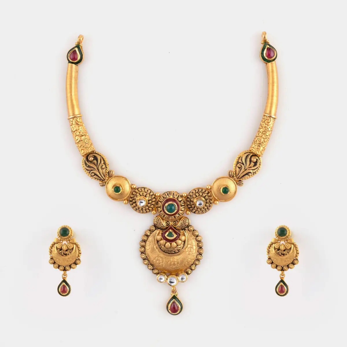 Antique Gold Necklace with Amazing Kundan work for Ladies 