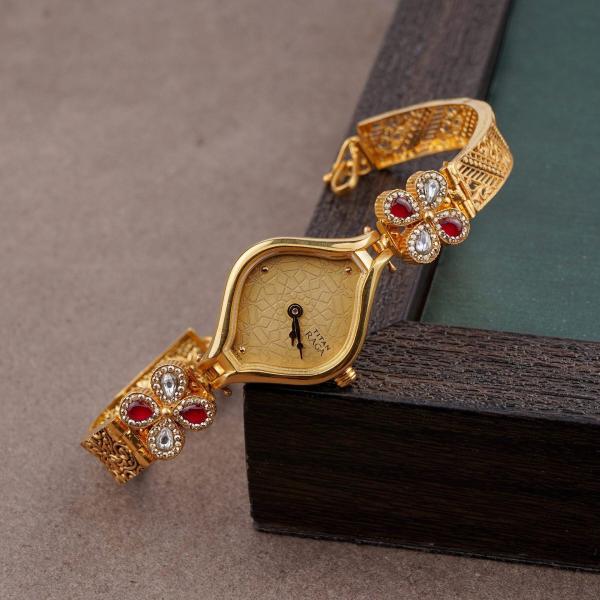 Beautiful Gold Watch for Ladies with Amazing Stones & Design 