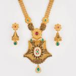 Beautiful Flowers & leaf Design Gold Ranihar Set with Kundan work for Ladies 