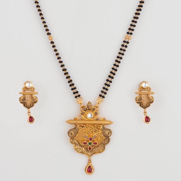 22k Yellow Gold Antique Mangal Sutra for Ladies with Elegant Design 