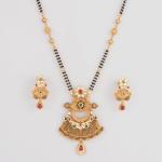 Gold Antique Beautiful Mangal Sutra Pendant for Ladies with Amazing Design and Kundan Stone