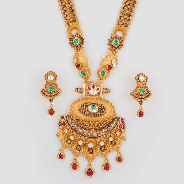 Adoreable Gold Antique Ranihar Set with Fabulous work & Design 