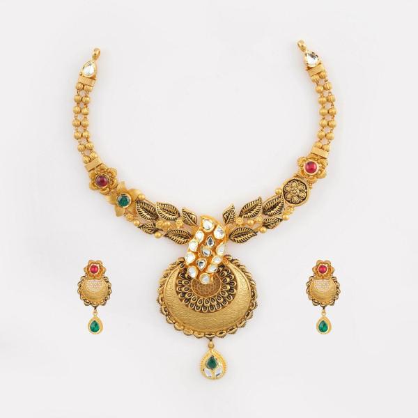 Antique Gold Necklace with Amazing Kundan work and Flowers Design for Ladies 