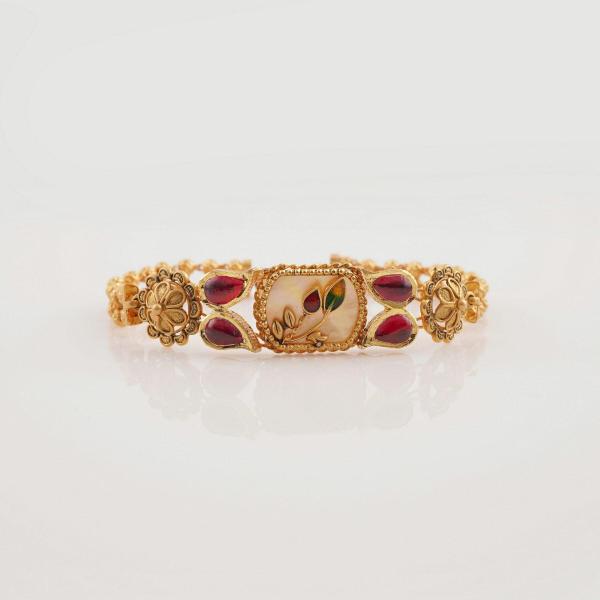 Fancy Gold Antique Bracelete for Ladies with Flowers Design 