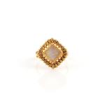 Adoreable Unique Shape Gold Antique Ring for Ladies 