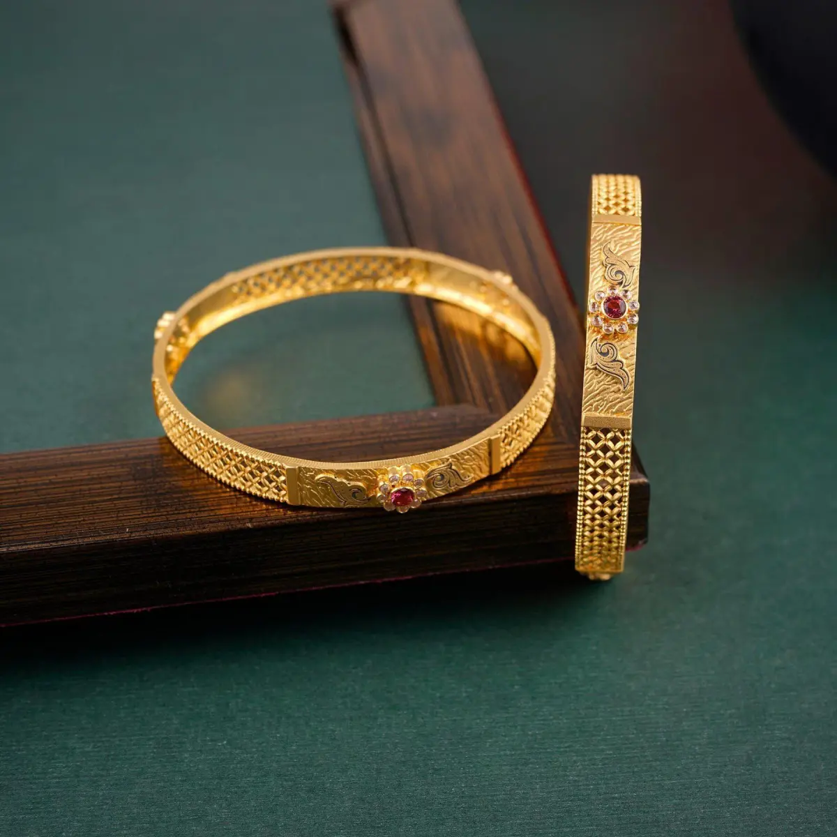 Beautiful Gold Bangles with red Stone And Beautiful Design 