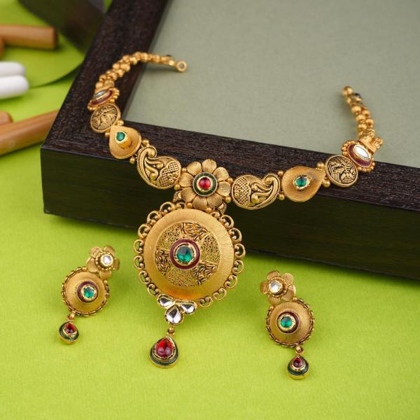 Fabulous Gold Necklace Set in Round & Flowers Shape with Earrings 