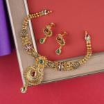 Antique Gold Necklace Set with Kundan work for Ladies 