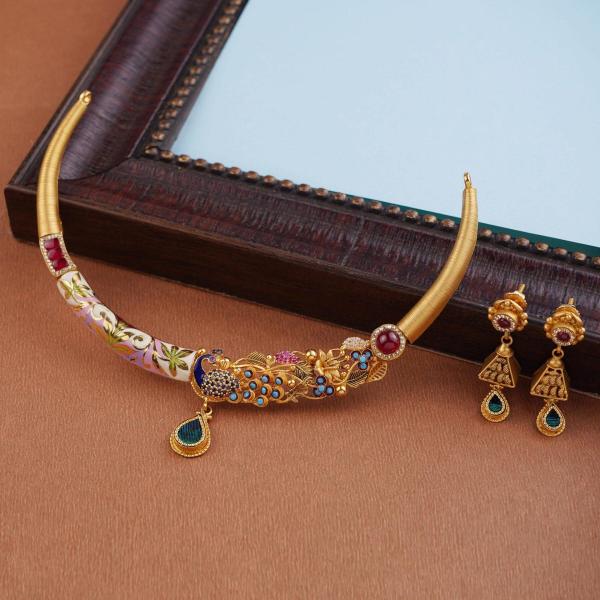 Beautiful Gold Hasli Set in Peacock Design with Amazing Meena work 