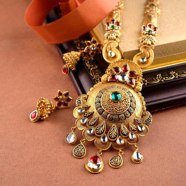 Antique Gold Long Ranihar Set with Flowers & leaf Shape in Amazing Kundan and Meenakari work 