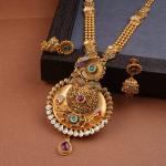 Adoreable Gold Ranihar Set in Beautiful Design for Ladies with Fabulous Antique Design 