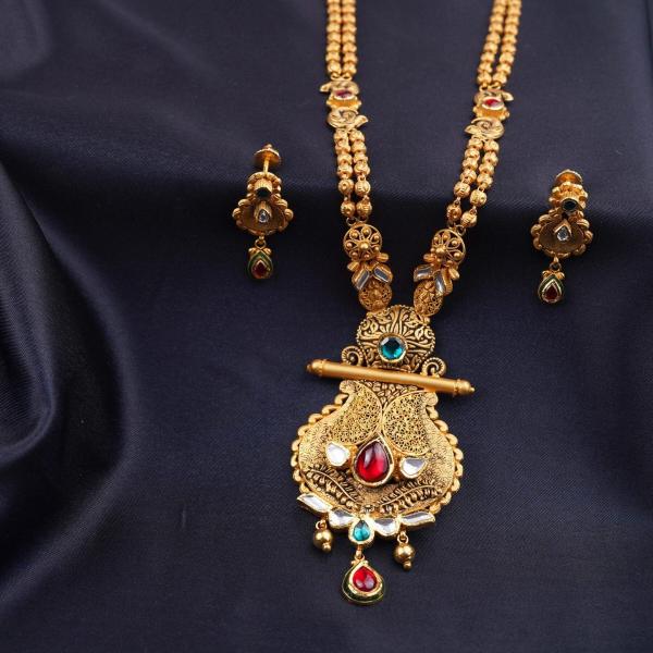 Beautiful Gold Ranihar Set with Kundan work for Ladies in Flowers & Leaf Design 