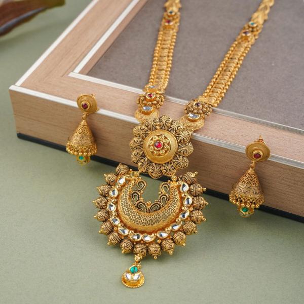 Gold Ladies Long Ranihar Set with Adoreable Design & Stones 