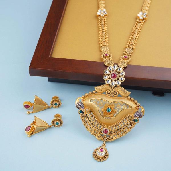 Elegant Long Antique Ranihar Sets with Meena work & Kundan Stones in Round Shape & Amazing Design 