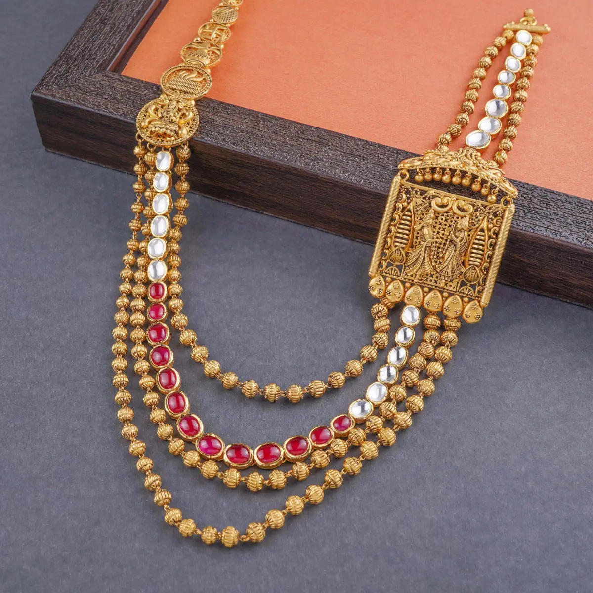 Gold Long Antique Ranihar Set in Drop Shape with Leaf Design & Beautiful Kundan Stone 