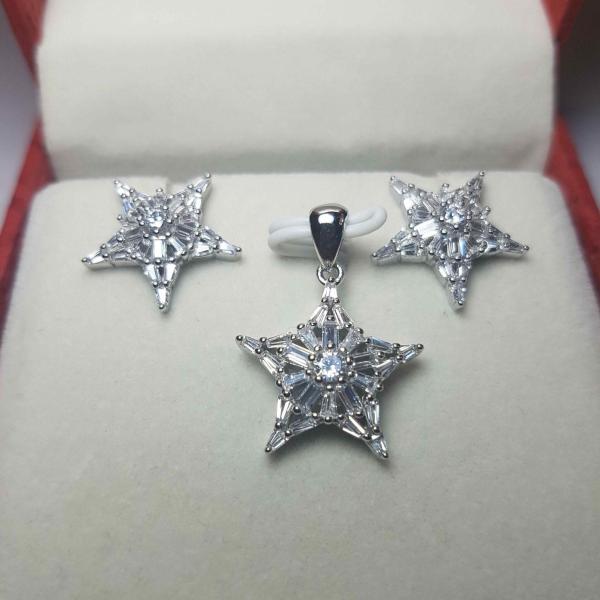 925 Sterling Silver Pendant Set in Star Shape