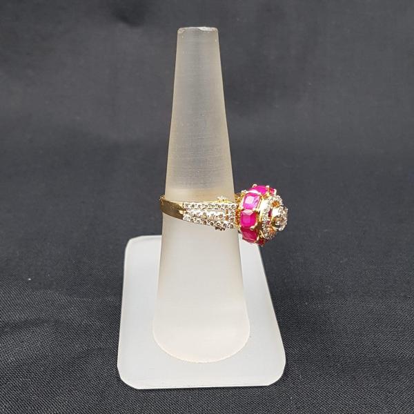 Elegant Diamond Ring Flower Style 