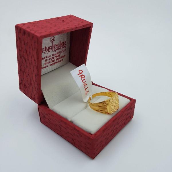 beautiful Gold Cast Gents Ring in Box Designs 