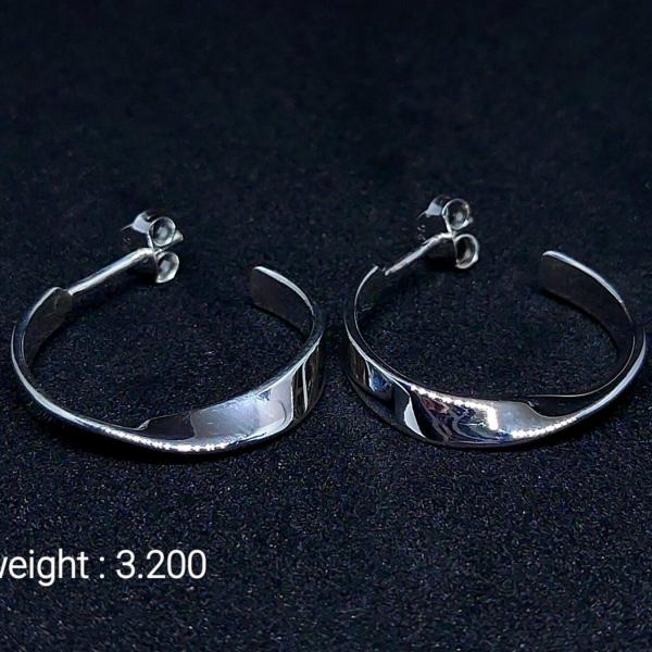 925 Sterling Silver Ear Ring