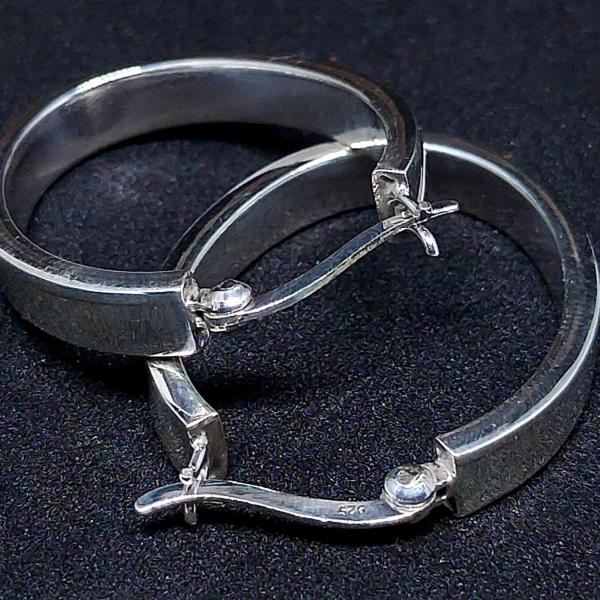 925 Sterling Silver Ear Ring