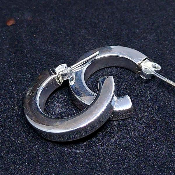 925 Sterling Silver Ear Ring