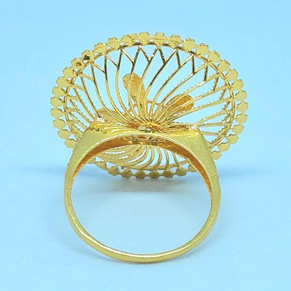 Gold Ladies Ring