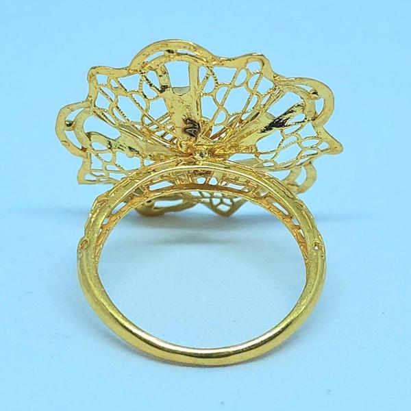 Gold Ladies Ring