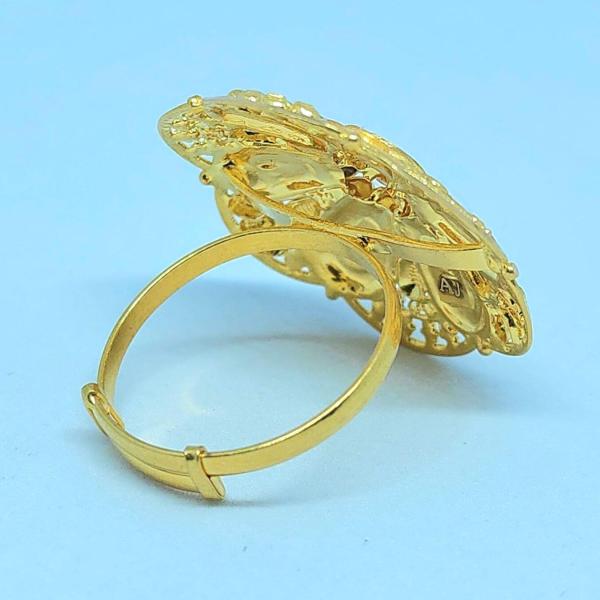 Gold Ladies Ring