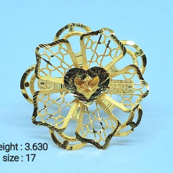 Gold Ladies Ring