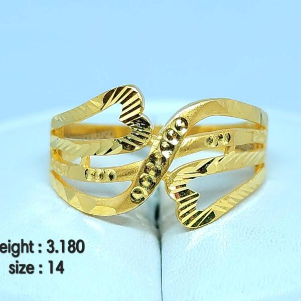 Gold Ladies Ring