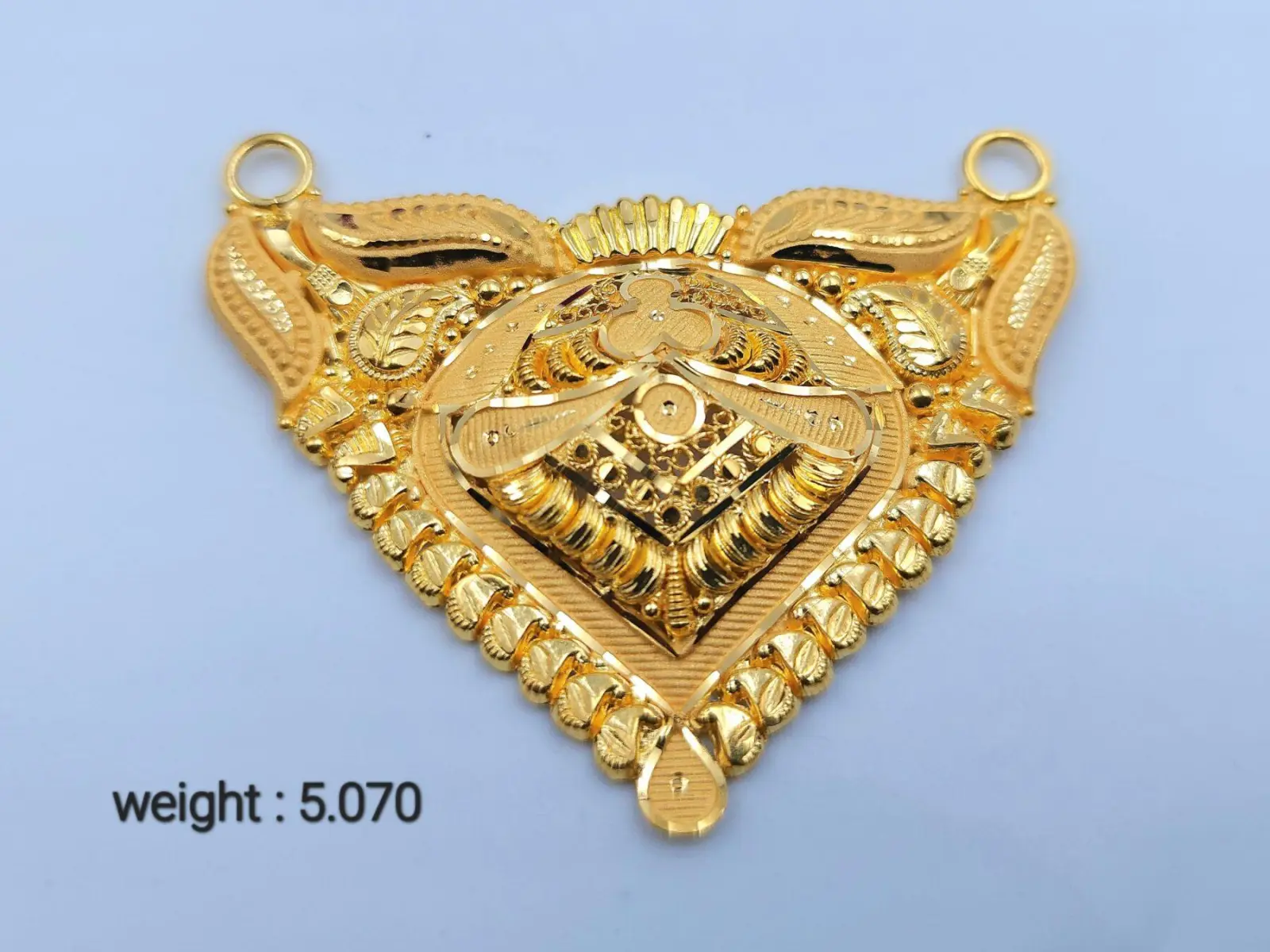 Gold Mangalsutra Pendant