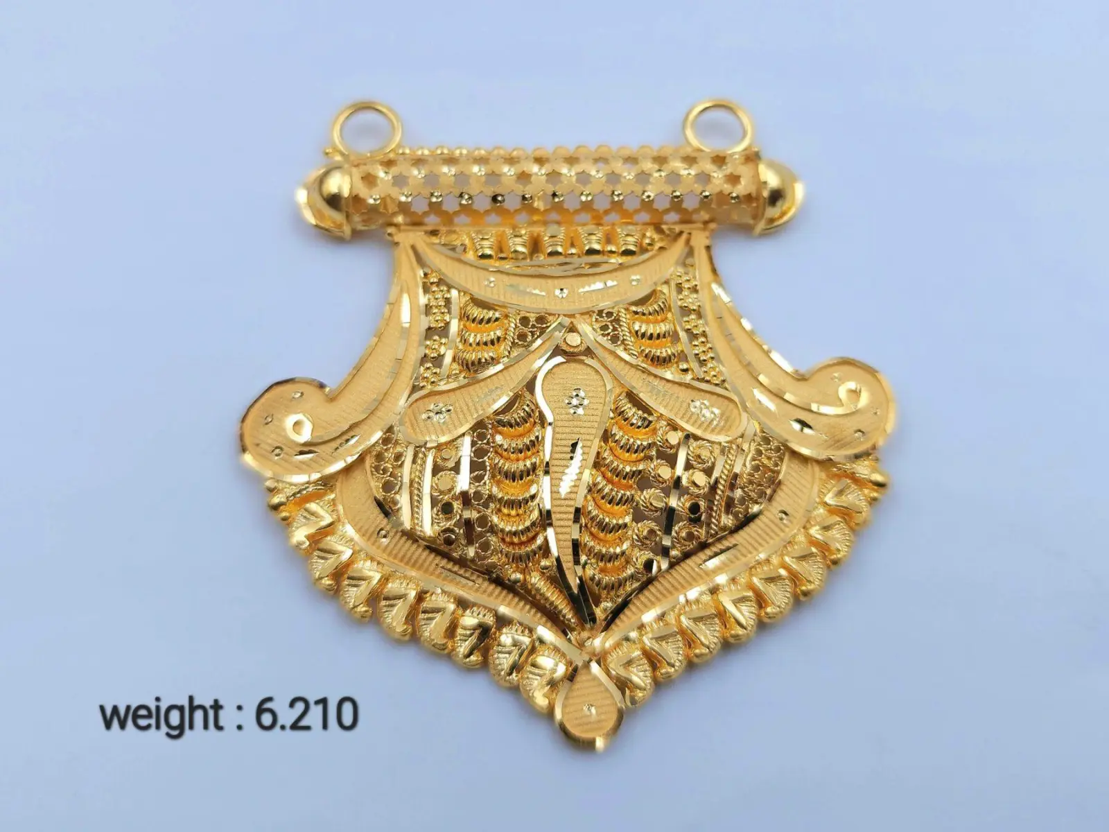 Gold Mangalsutra Pendant