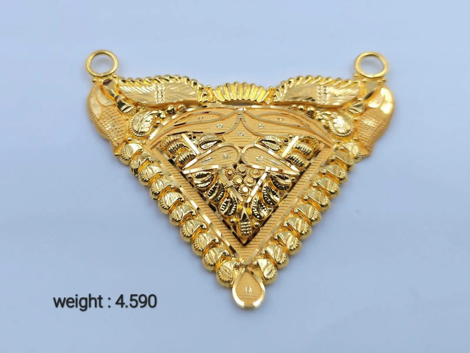 Gold Mangalsutra Pendant