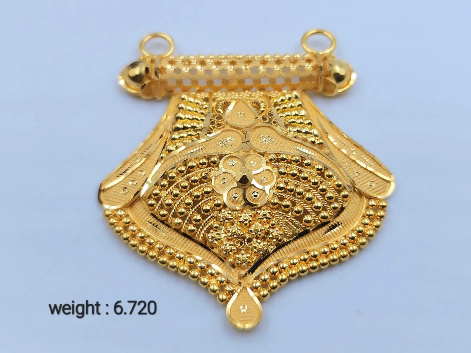 Gold Mangalsutra Pendant