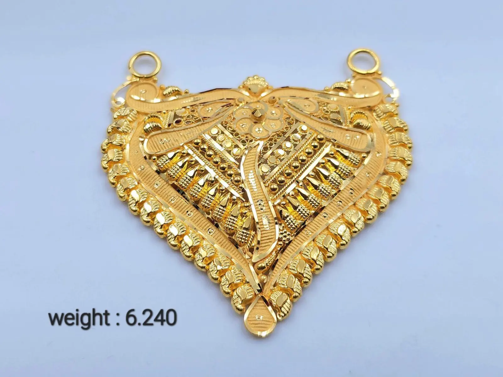 Gold Mangalsutra Pendant