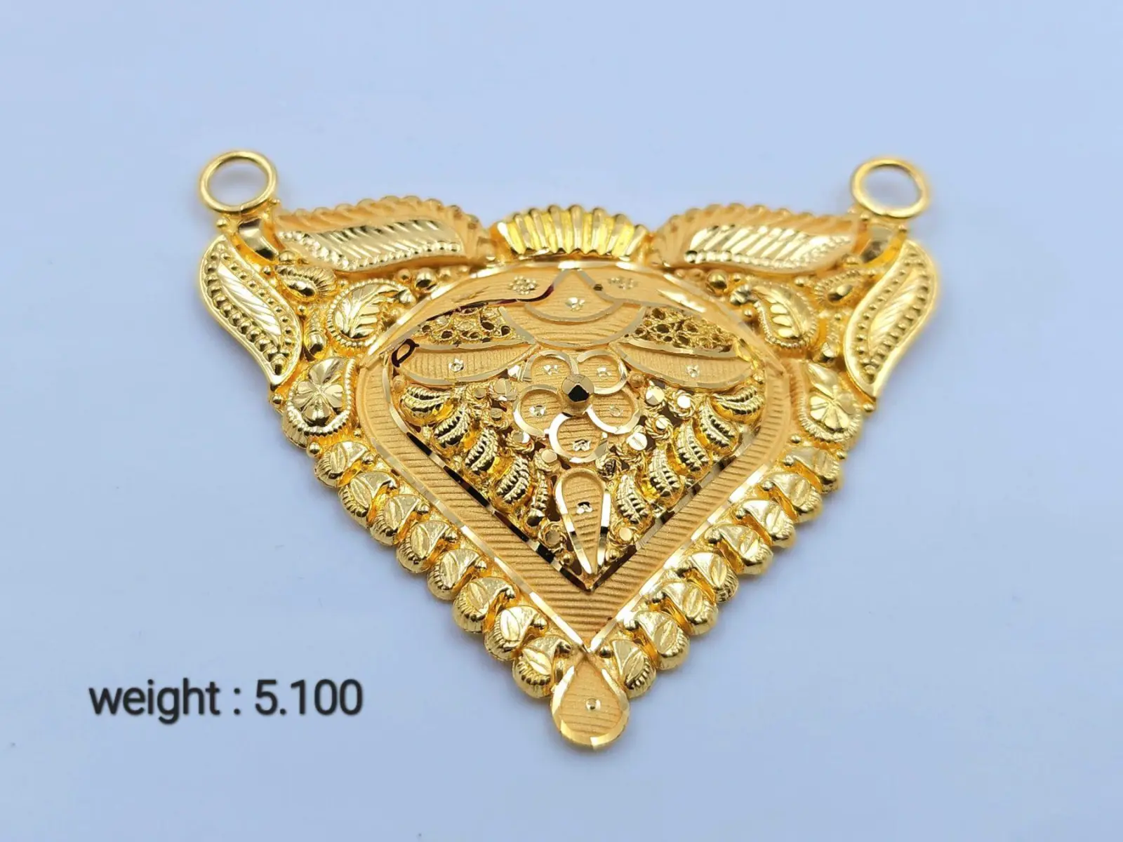 Gold Mangalsutra Pendant