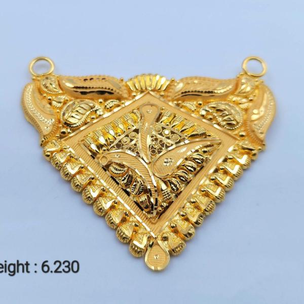 Gold Mangalsutra Pendant