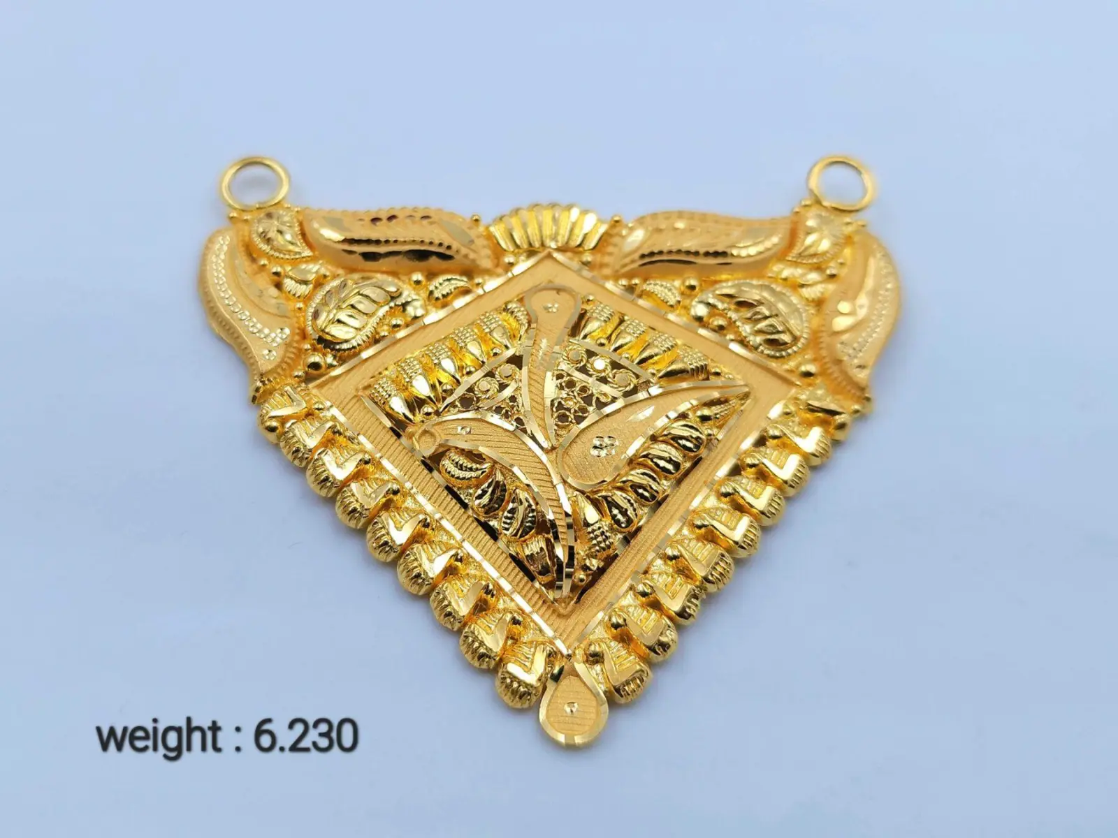 Gold Mangalsutra Pendant