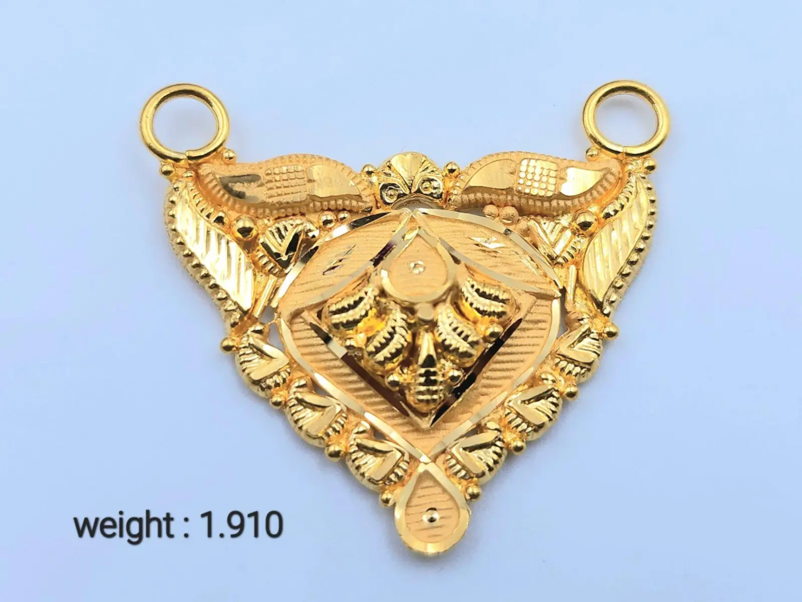 Gold Mangalsutra Pendant