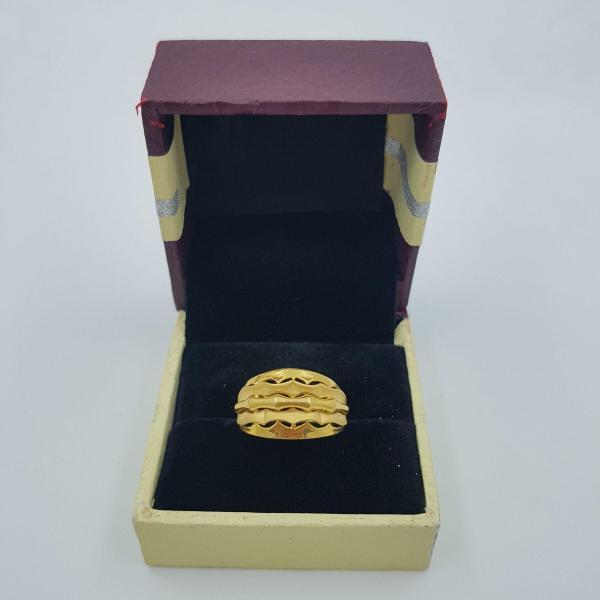 Beautiful Gold Ring for Ladies with Plain Design 