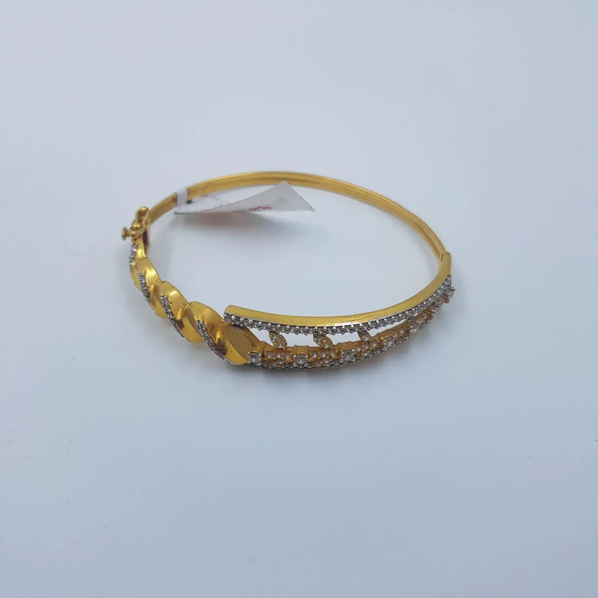 Gold Ladies Bracelet Studded with Zerkons