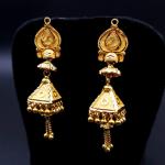 Gold jhumke