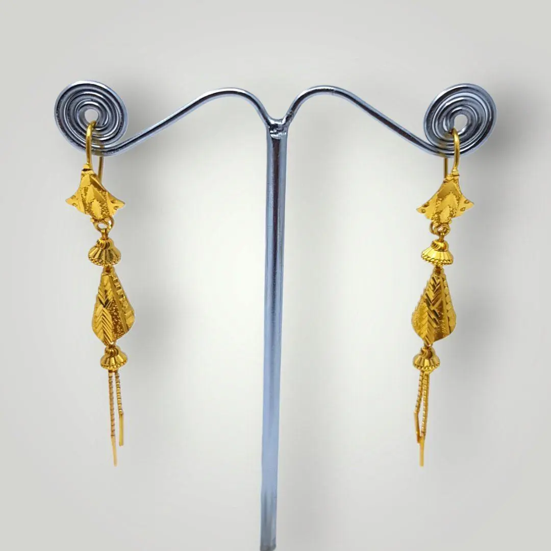 Elegant Gold Long Earrings in Flower Shape and Fancy Design