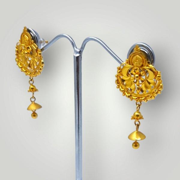 Beautiful Gold Ladies Earring