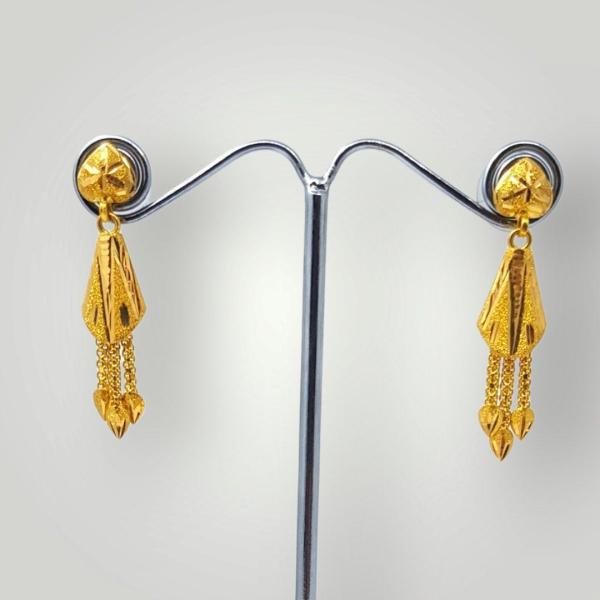 Unique Design Gold Jhumke