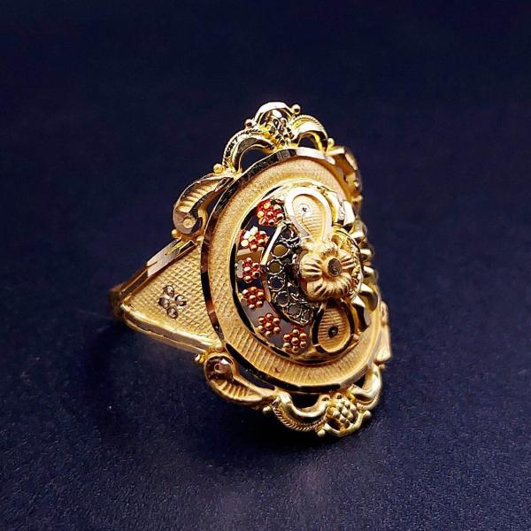 Ladies Ring