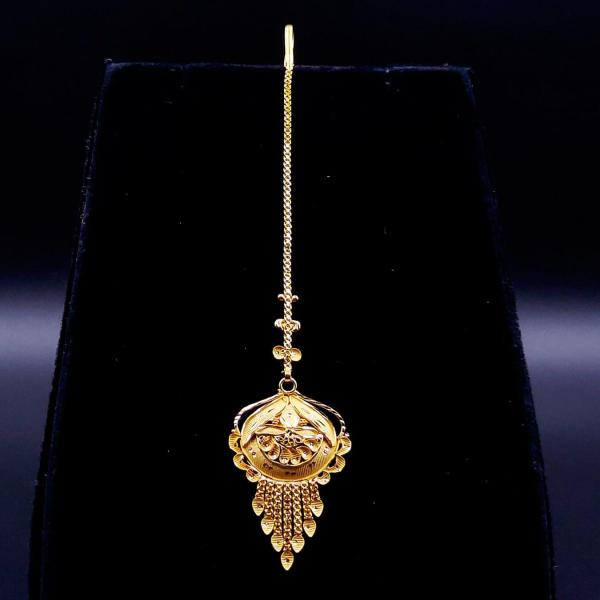 Gold Maangtikka