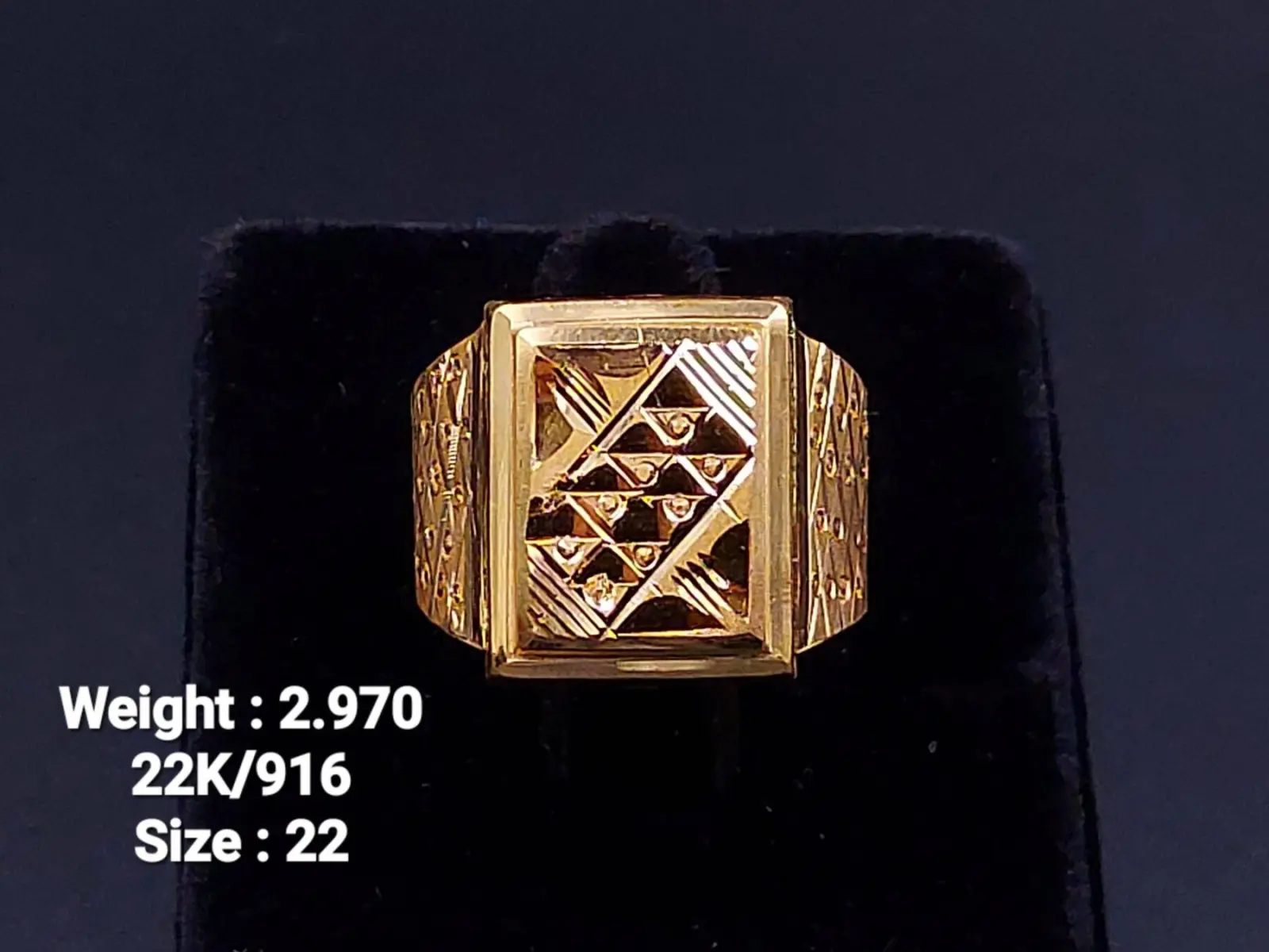 Gold Gents Ring