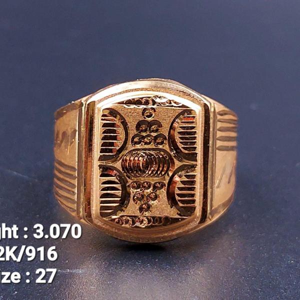 Gold Gents Ring